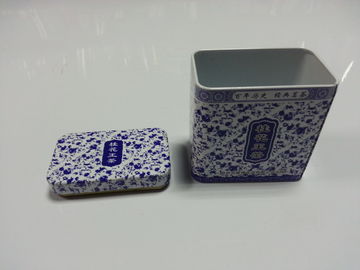 China De Rechthoek van het metaalblik drukte Blauwe en Witte Porseleindoos, 0.23mm Blik leverancier